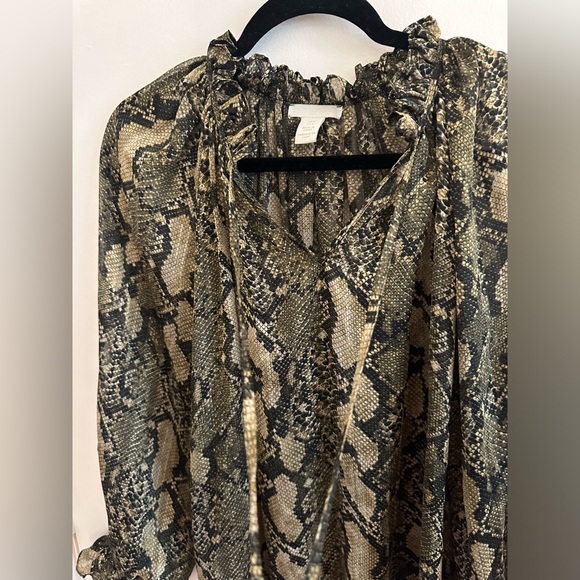 H&M Snakeskin Blouse Top | Boho Peasant Blouse - Picture 2 of 7